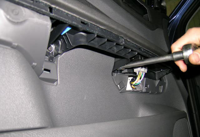 Обшивка двери Форд Фокус 3